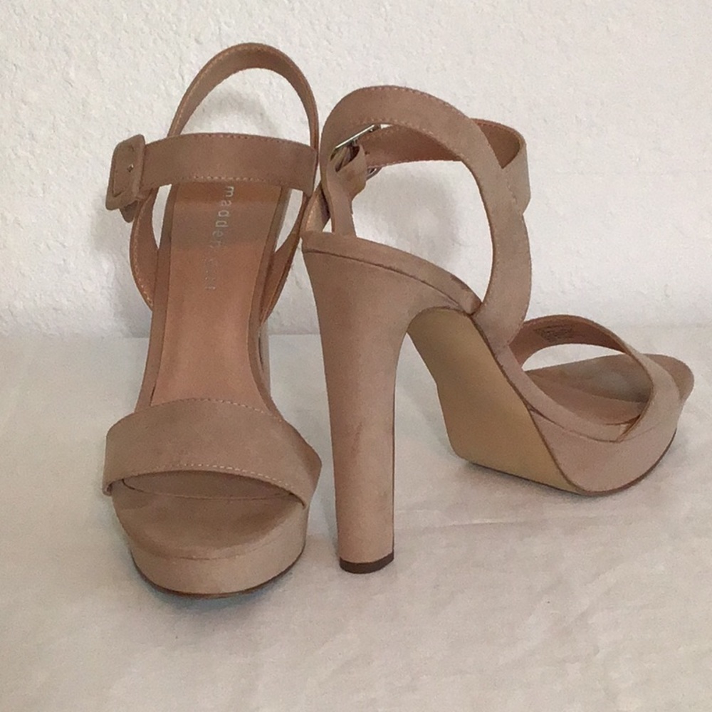 Madden Girl Suede Feel Champagne/Pink Size 8.5. Worn twice.